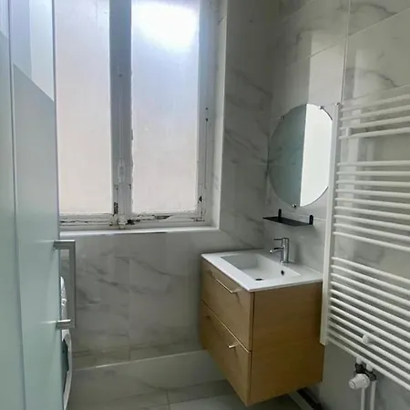 De Charme Champs Elysees - 4p Apartment *