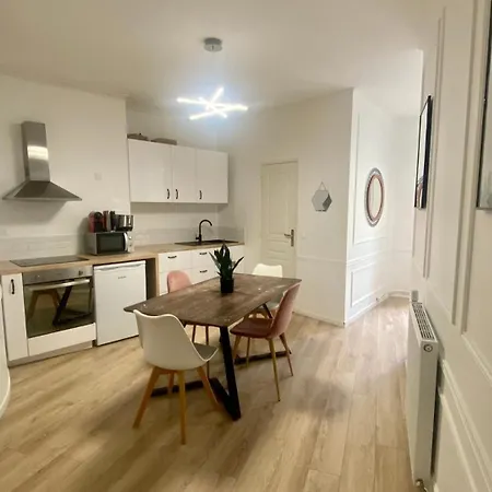 Apartament De Charme Champs Elysees - 4p Paryż